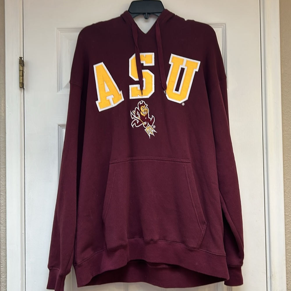 A S U Hooded Sweatshirt with Embroidered Sun Devil Logo-Size XL  NWOT